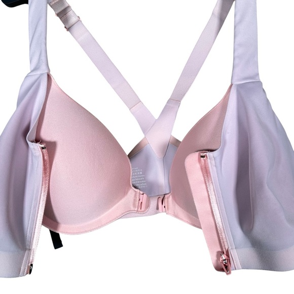 VICTORIA SECRET Knockout Full Support Front Closure Sports Bra in pastel pink - Picture 7 of 9